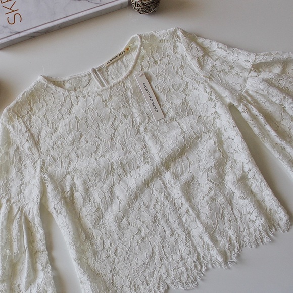 Mustard Seed Bell Crop White Top - Picture 2 of 5